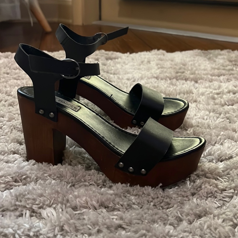 Steve Madden Heel